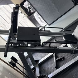 Hack squat/Leg Press Conbination