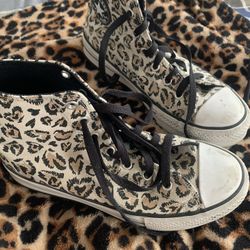 Converse All Star Used. Once Says  Size 8