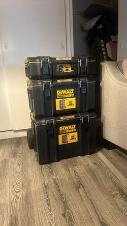Dewalt tool box