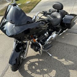 2022 Harley Davidson Road Glide FLTRX