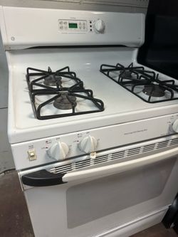 GE Gas Stove