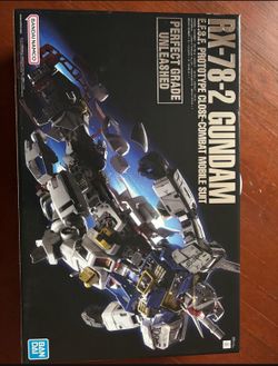 Gundam figure RX-78-2