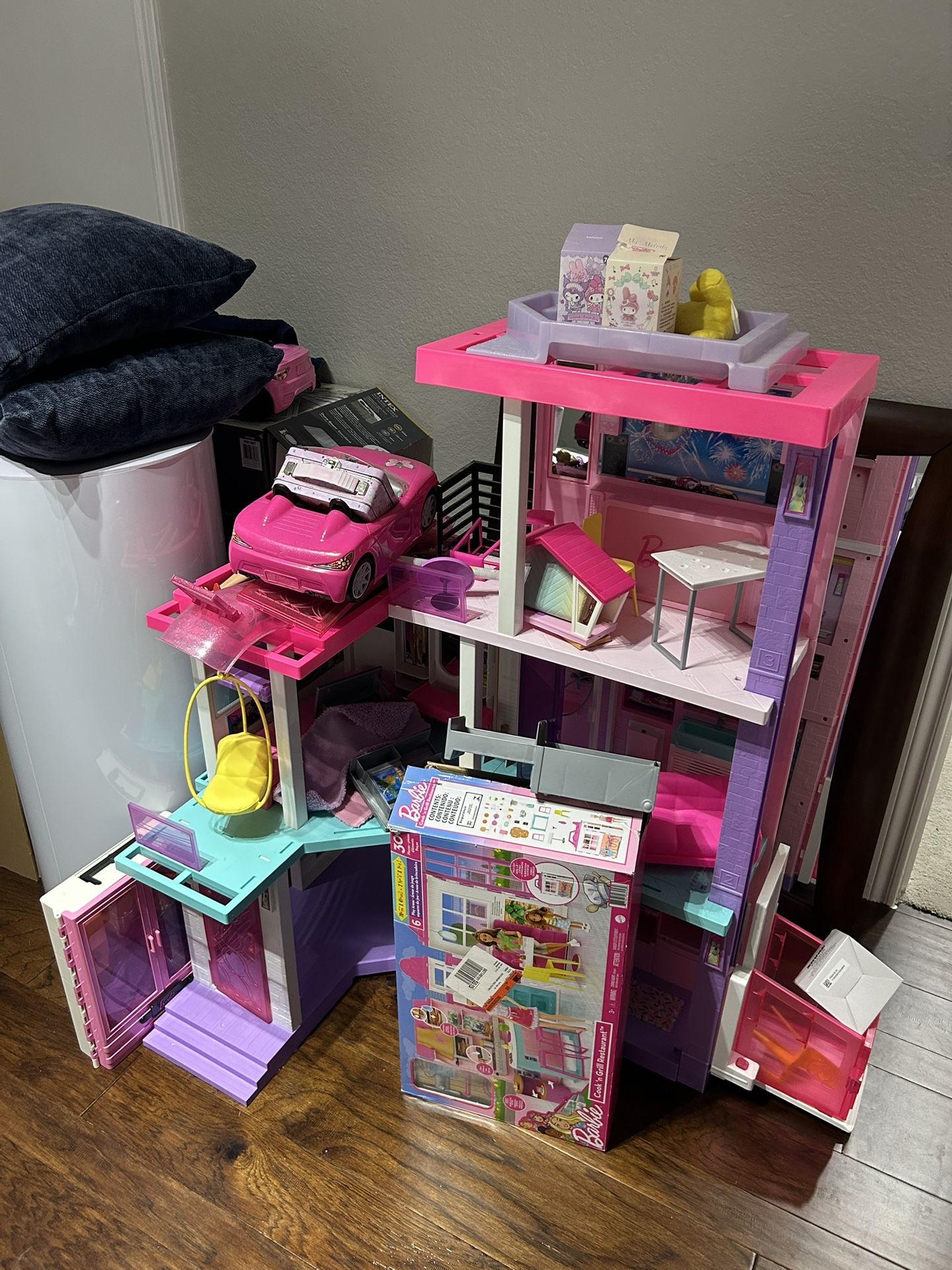 Barbie House