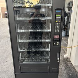 Snack Vending Machine