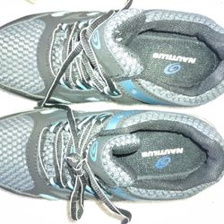 Nautilus Women's Work Shoes Steel Toed Slip Resistant New Out Of Box. Grey And Blue Color Size 7