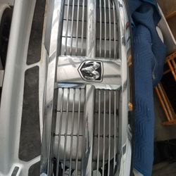 4gen dodge ram 2500 grille