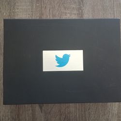OrigAudio Twitter Wireless Earbud and Charger Pack