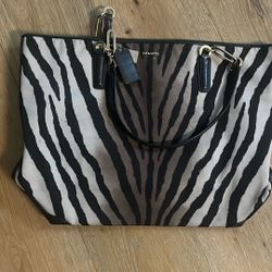 Coach Tote 