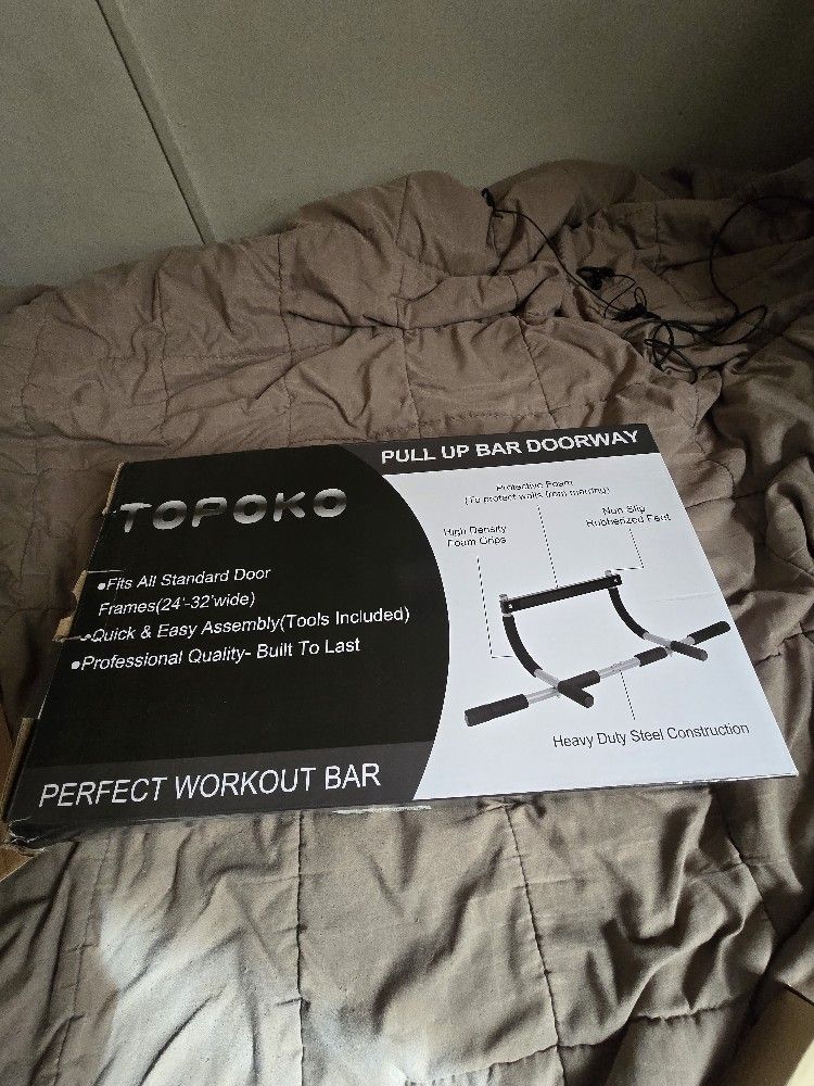 Pull Up Bar