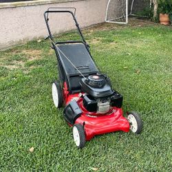 Poulan  Lawn Mower