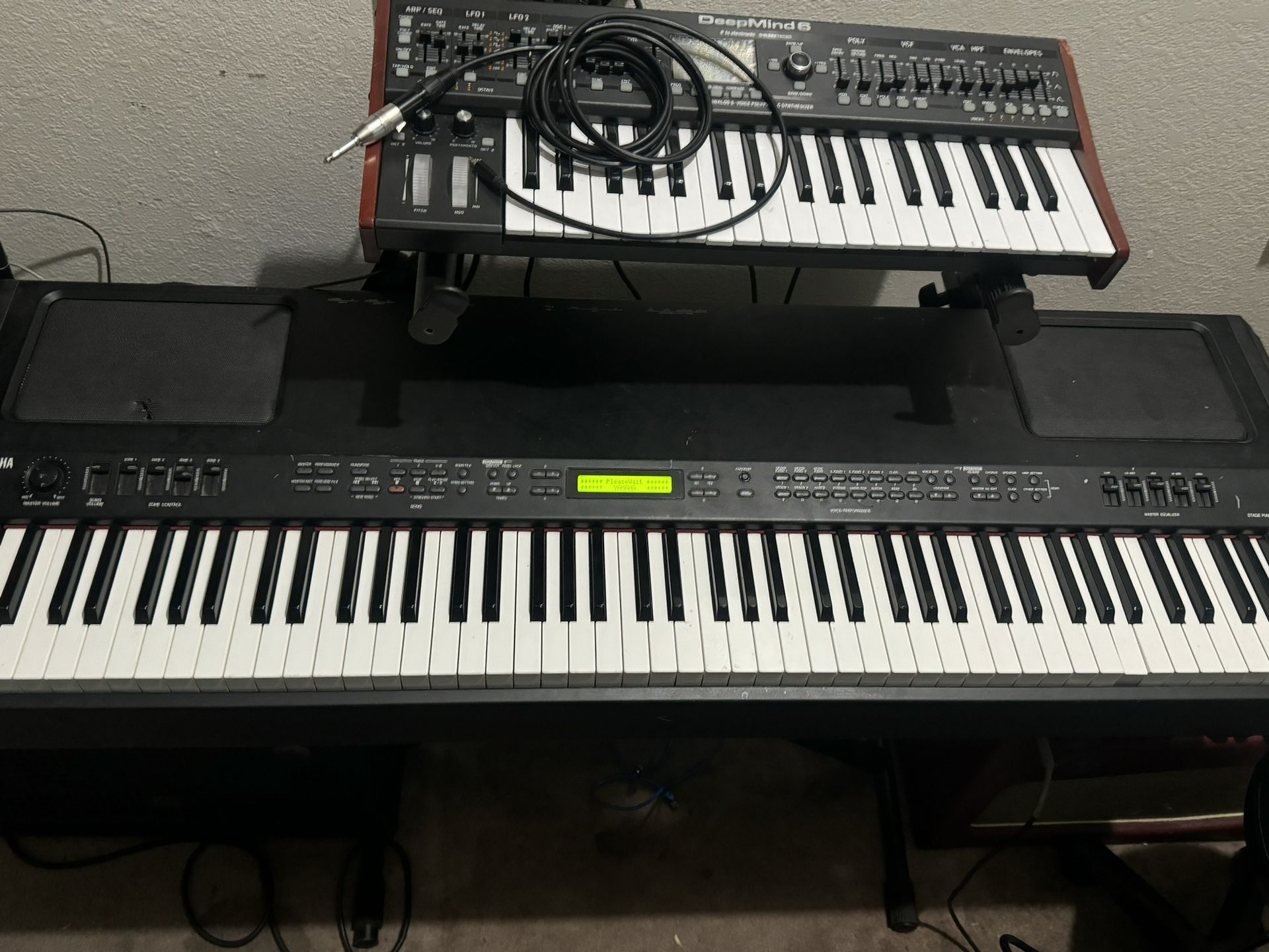 Yamaha CP-300