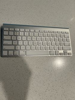 Apple Wireless Bluetooth Keyboard and Mouse