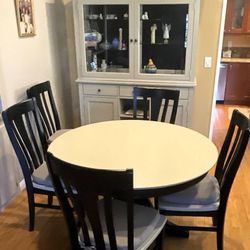 Bassett Studio B Complete Custom Dining Set