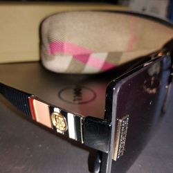 Burberry Sunglass