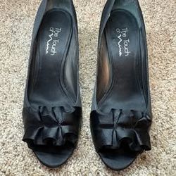 Black Peep Toe pumps 8 1/2
