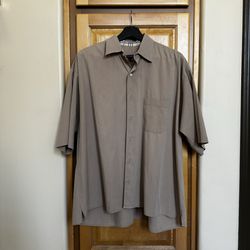 Burberry Men’s Shirt Large