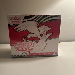 Pokemon White Flare Elite Trainer Box