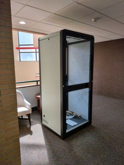 Acoustic Pod / Phone Booth