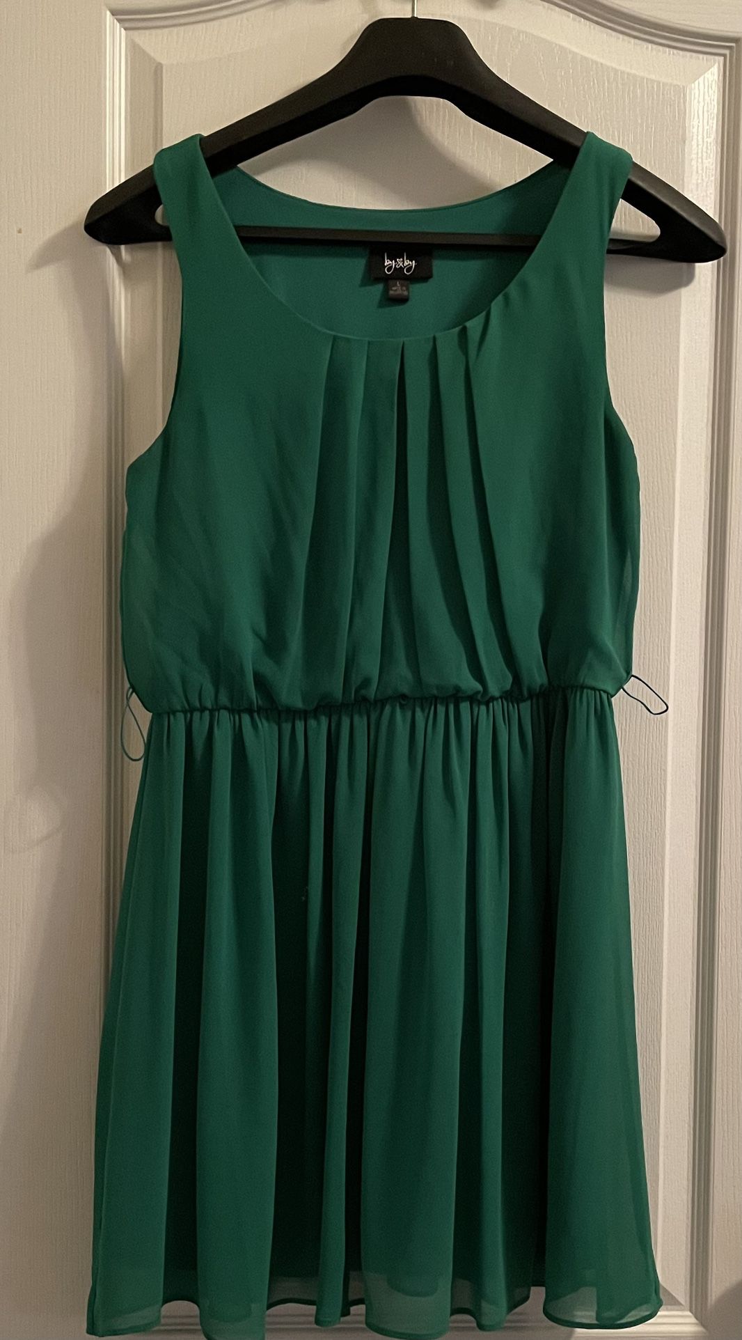 Green chiffon dress