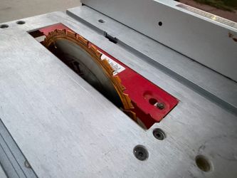 Table saw