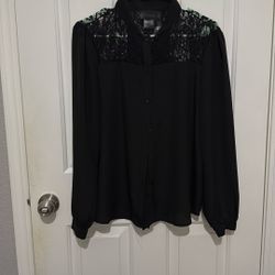KARDASHIAN Black Size Medium 
