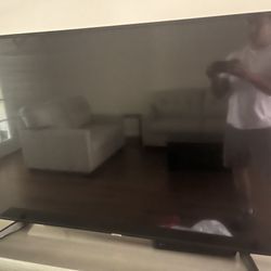 65 Inch Samsung TV For Sale