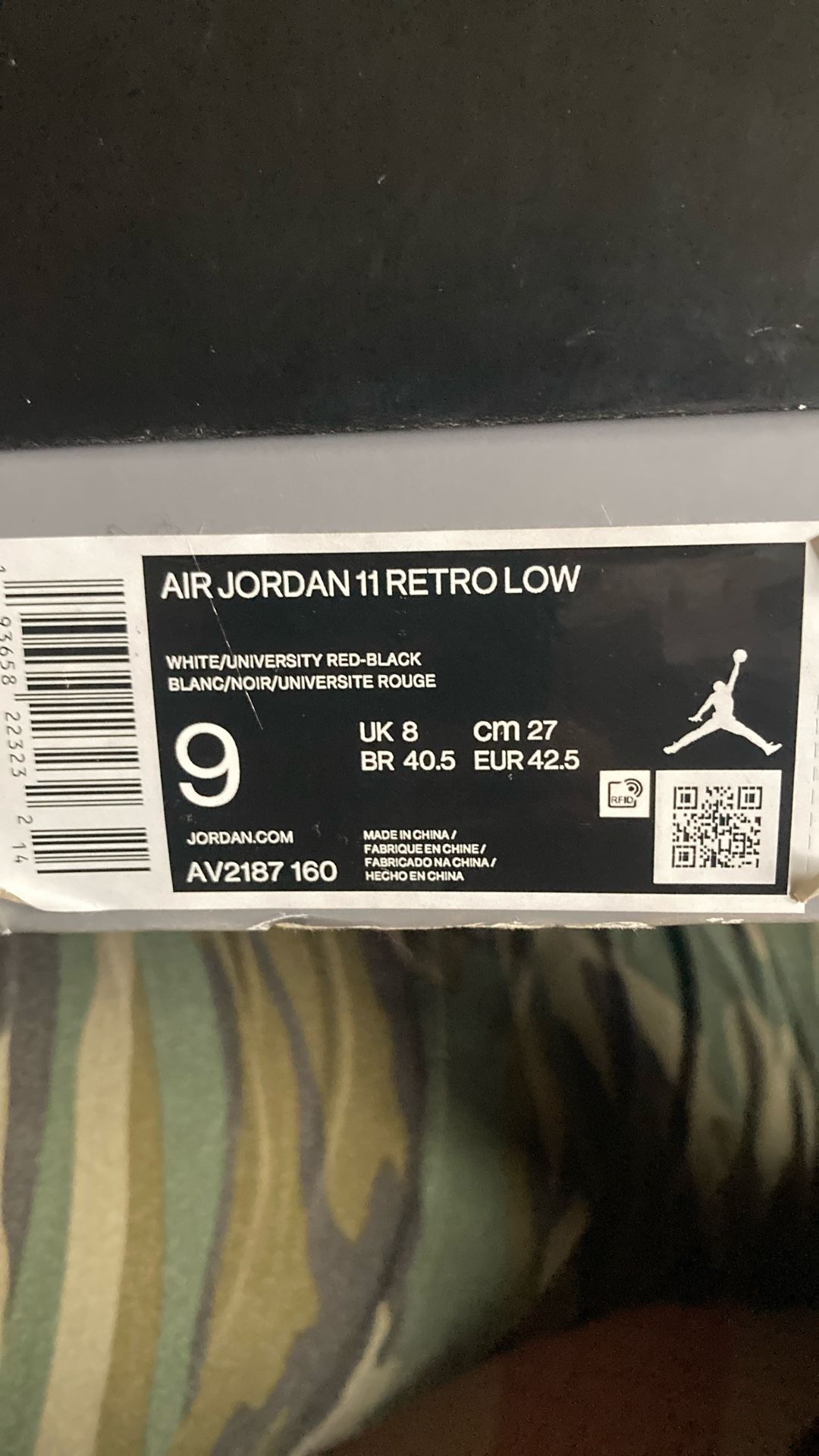 Retro 11 Low “Bred Concord” 2020