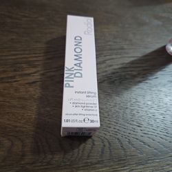 Rodial Pink Diamond Instant Lifting Serum 1.01oz 30ml Diamond Powder Vitamin C