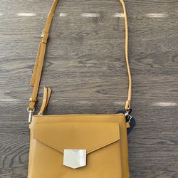 Women’s Leather Purse by Mode Luxe