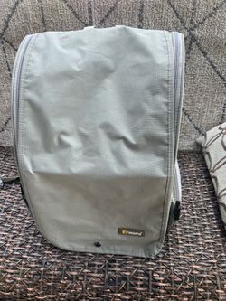 Bird travel backpack