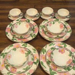 Desert Rose by Franciscan 20-Piece Set Service for 4 