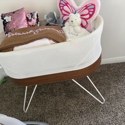 Snoo Smart Sleeper Bassinet