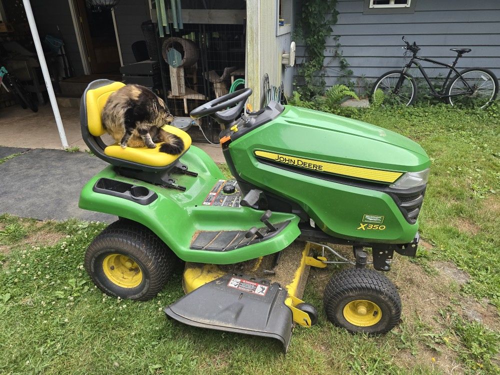 John Deere X350