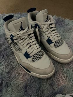 Jordan 4 military blue size 13 men’s
