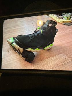 Air Jordan 6 Black Green Sneakers size 11.5