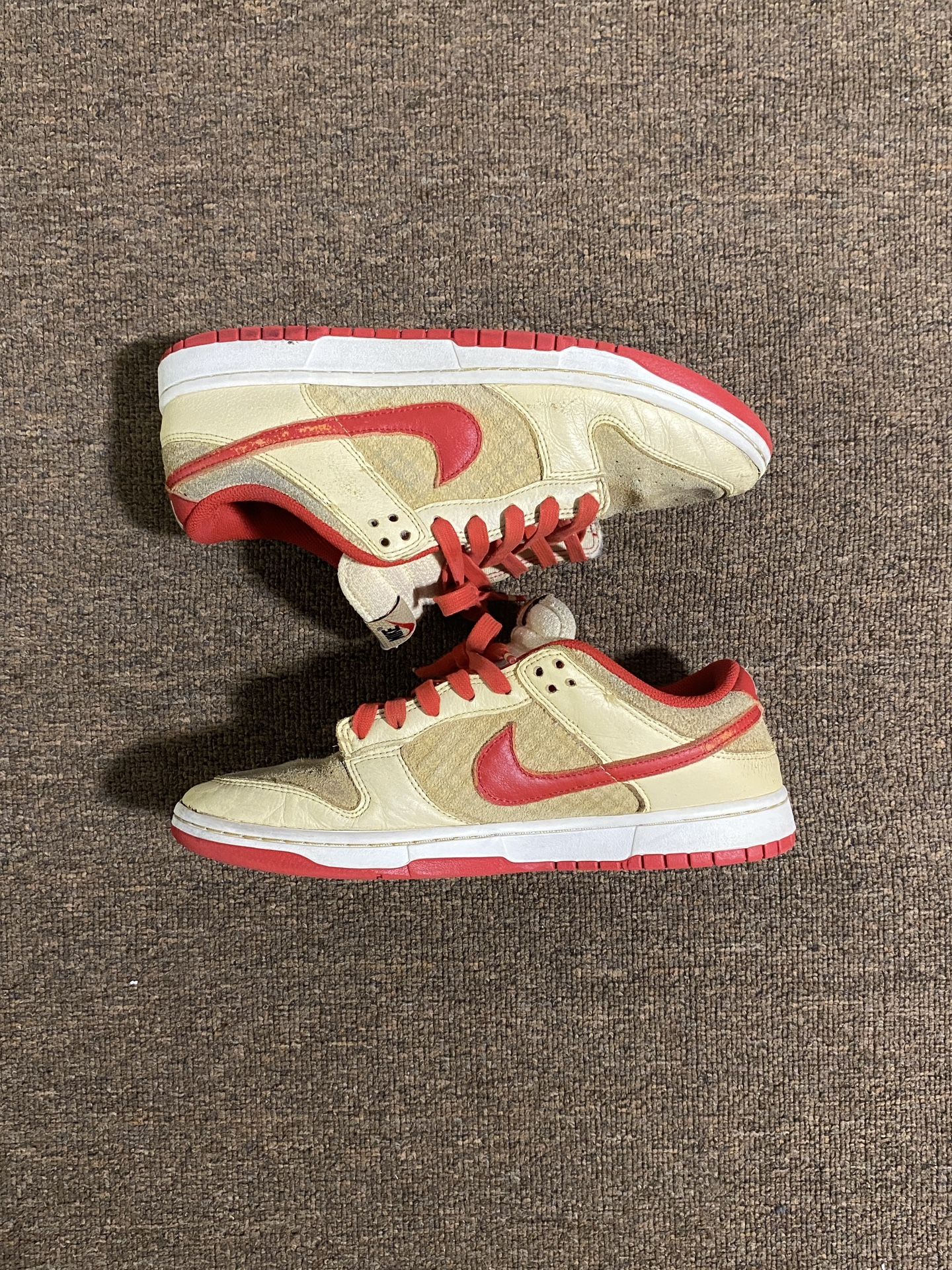Nike Dunks 10.5 