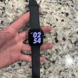 Apple Watch SE