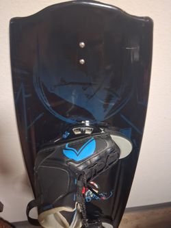 Wakeboard.  TRIP  142