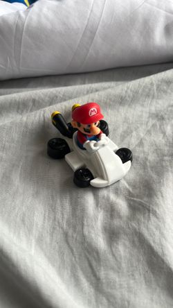 Super Mario Figure Kart Toy