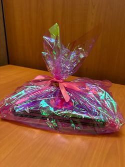 Gift Wrapping and Small Gift Bundles
