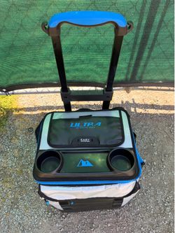 Artic Zone Cooler with wheels