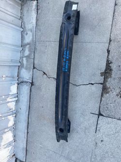 1015-2021 Mercedes Benz c class rear reinforcement