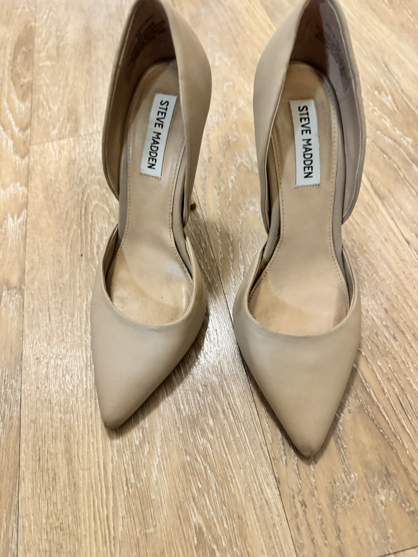 Steve Madden Beige Heels