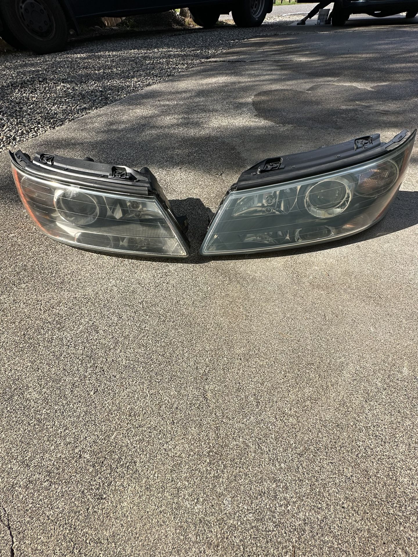 2007 Hyundai sonata headlights