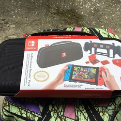 Nintendo Switch Go Play Travel Pack. 