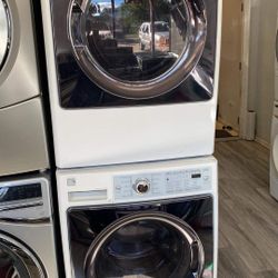 Kenmore Washer And Electric Dryer  Set For $700