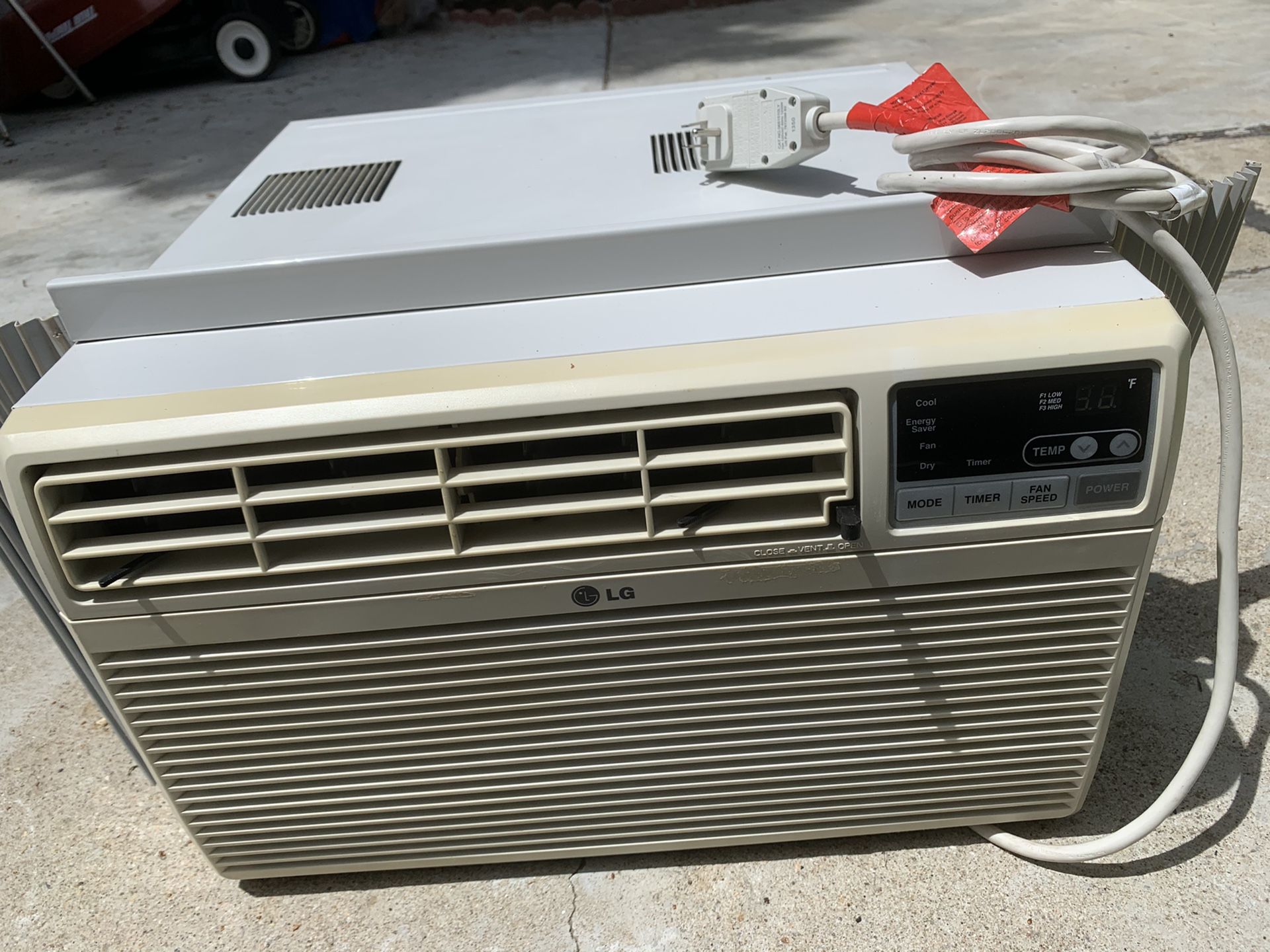 LG air conditioner 10000BTU