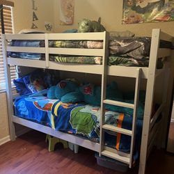 Gorgeous Solid Maple Bunk Bed! 