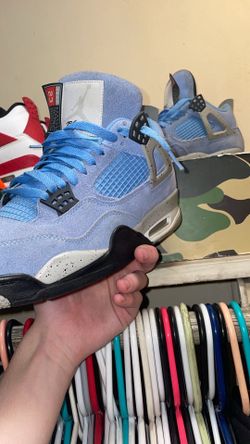 Jordan 4 University Blue