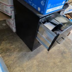 2 Drawer Filing Cabinet 25"x14"
